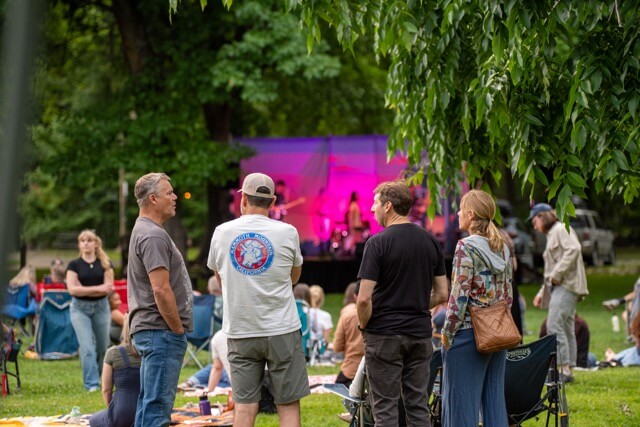 Live on the Lawn Concert Photo